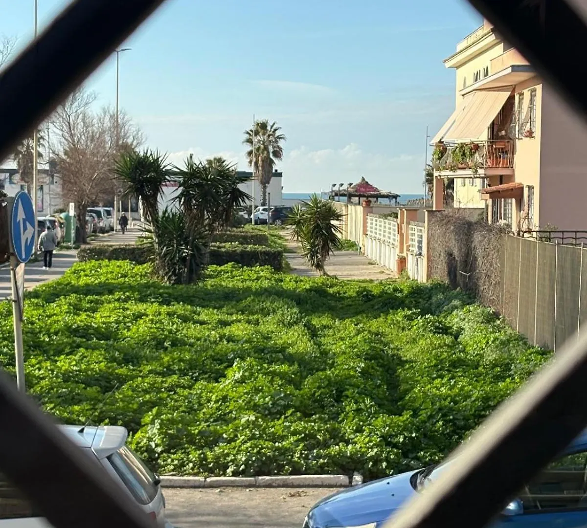 Casamare Ostia Apartment